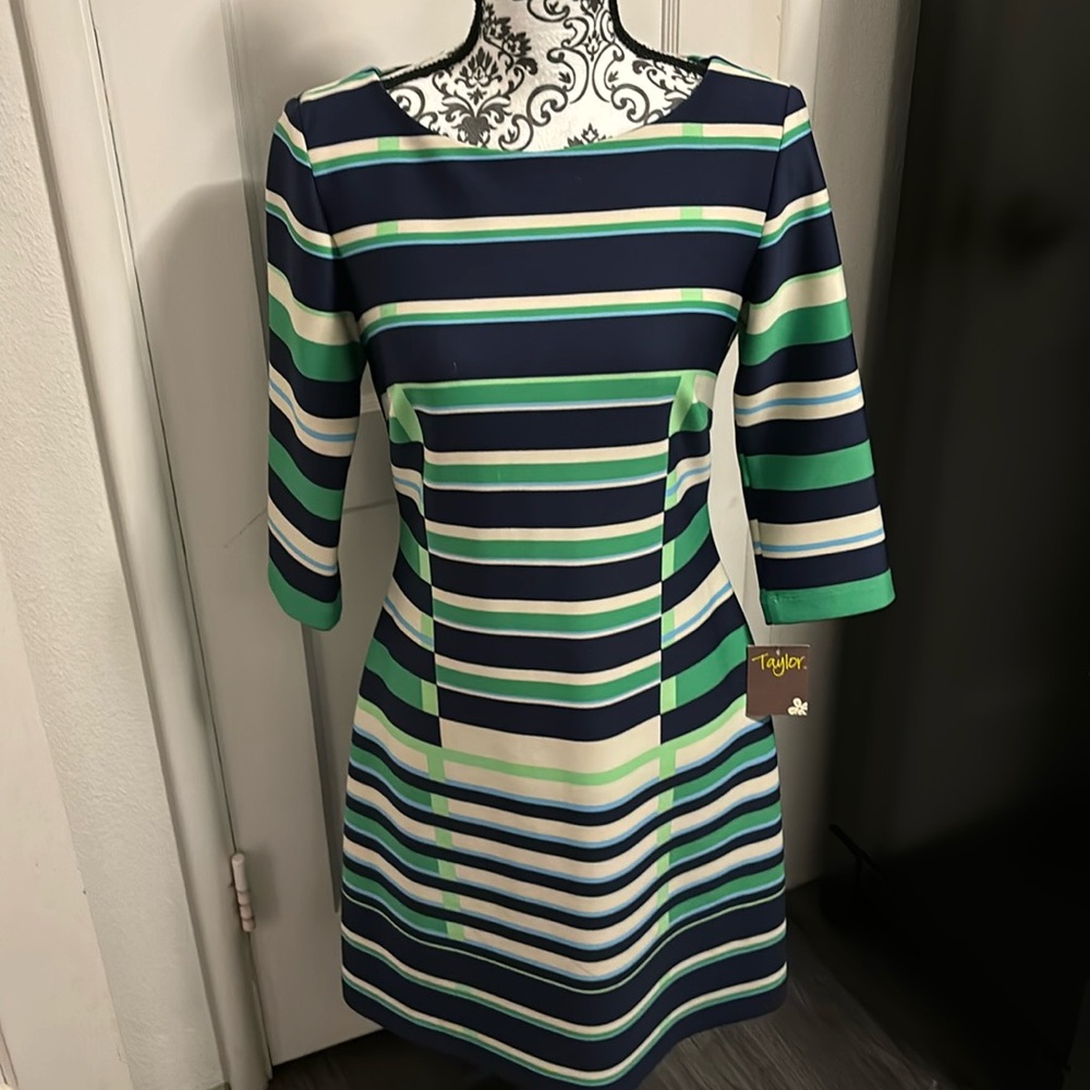 Stretchy dress, Just Taylor